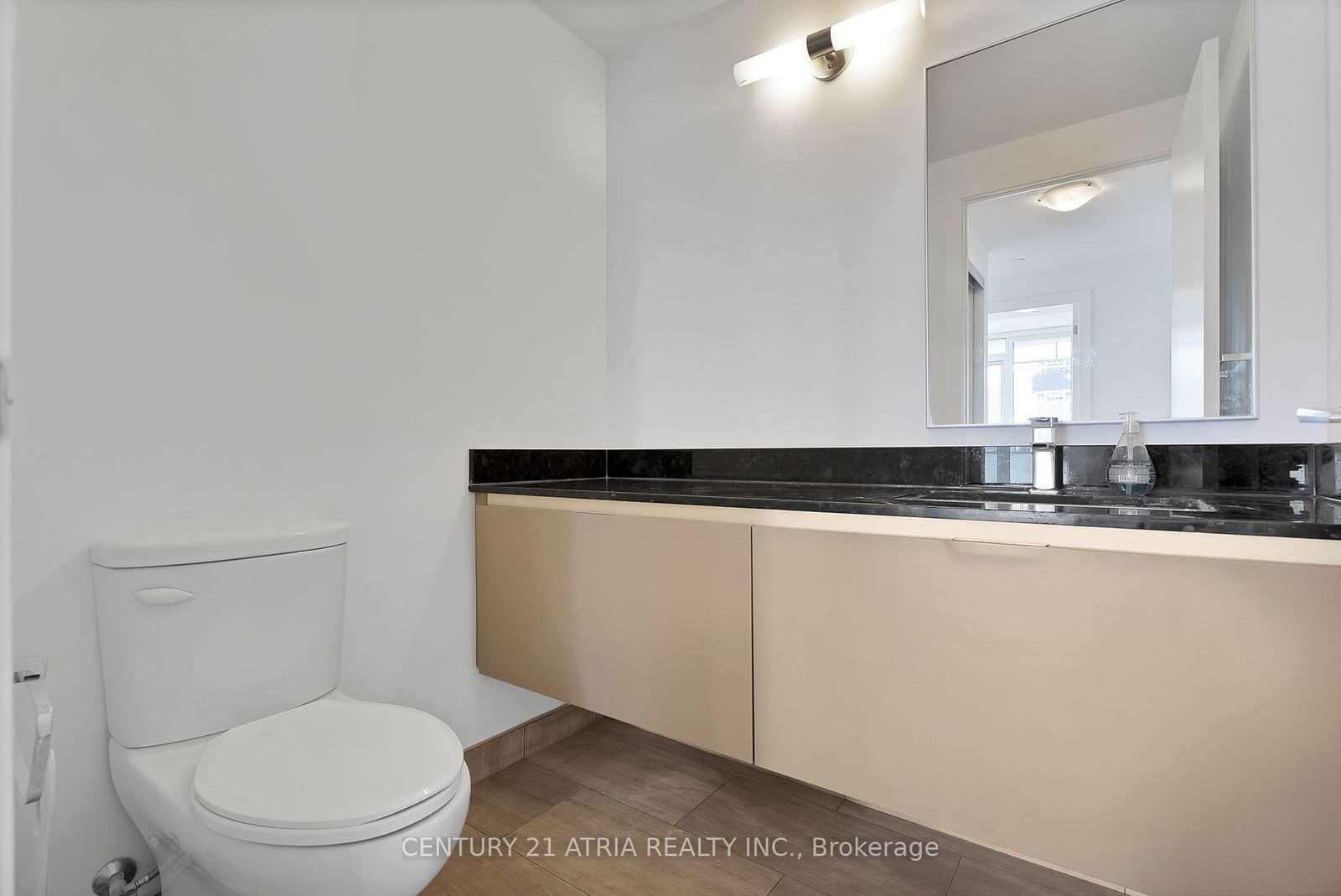 200 Bloor St W, unit 3002 for rent