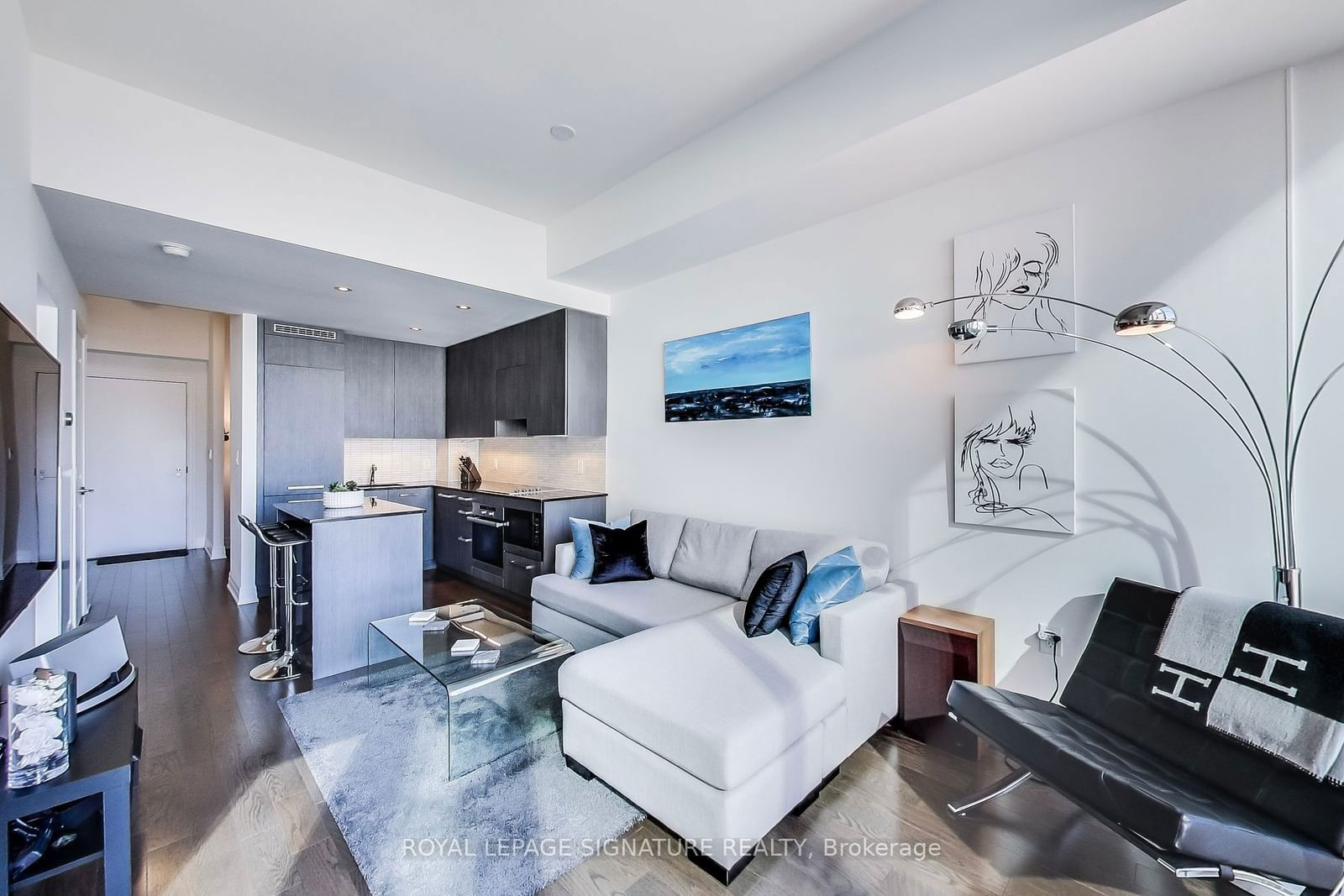 8 The Esplanade, unit 1104 for sale