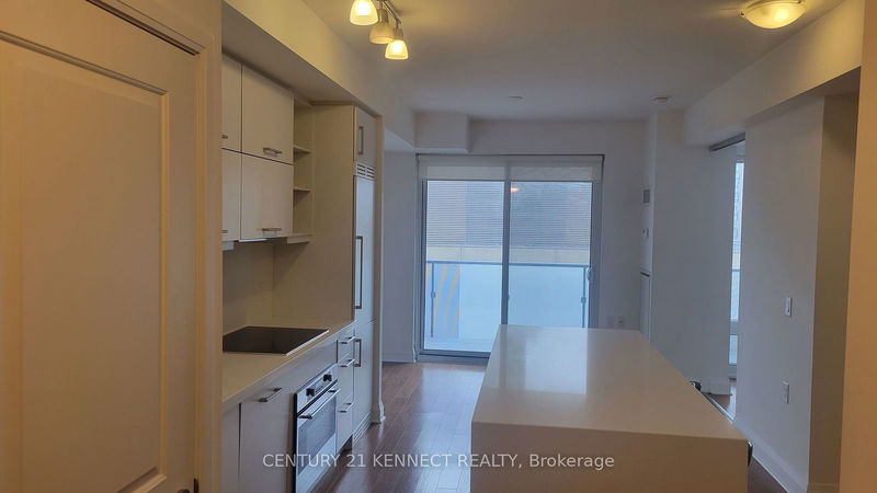 1080 Bay St, unit 1711 for rent