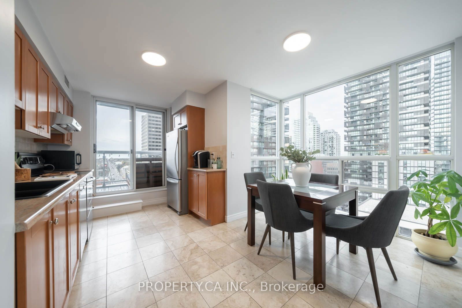 43 Eglinton Avenue East Condos, Midtown, Toronto