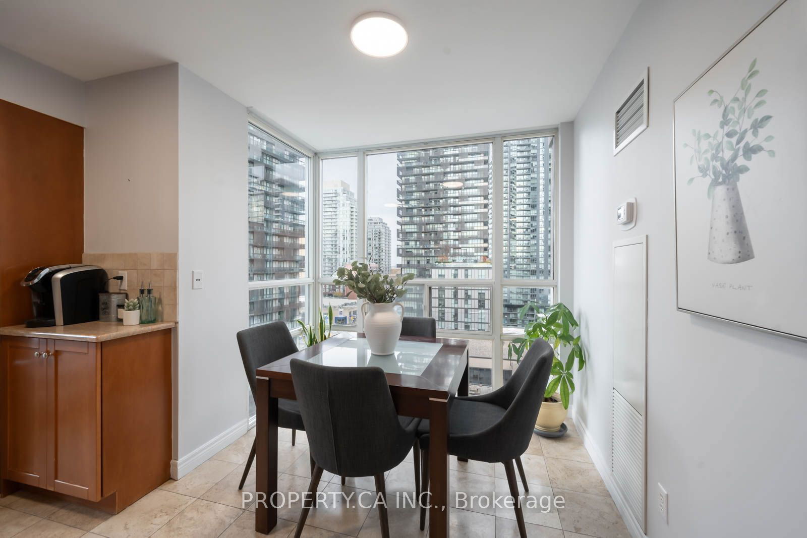 43 Eglinton Avenue East Condos, Midtown, Toronto