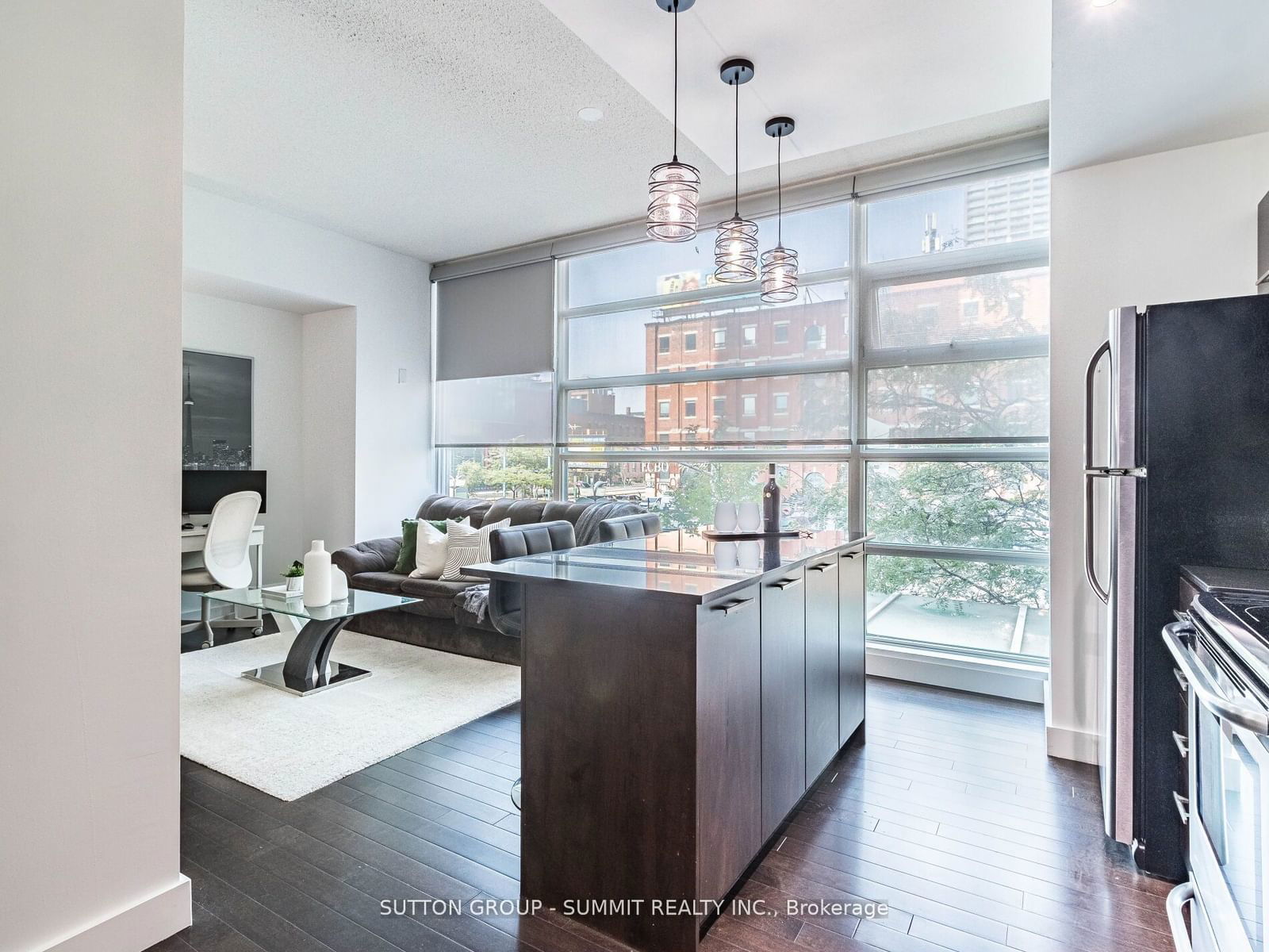 397 Front St W, unit 209 for sale