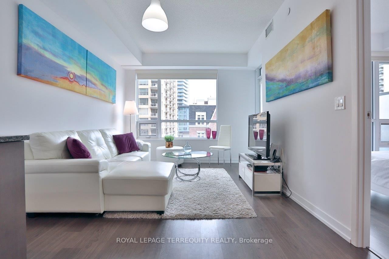 98 Lillian St, unit 210 for sale