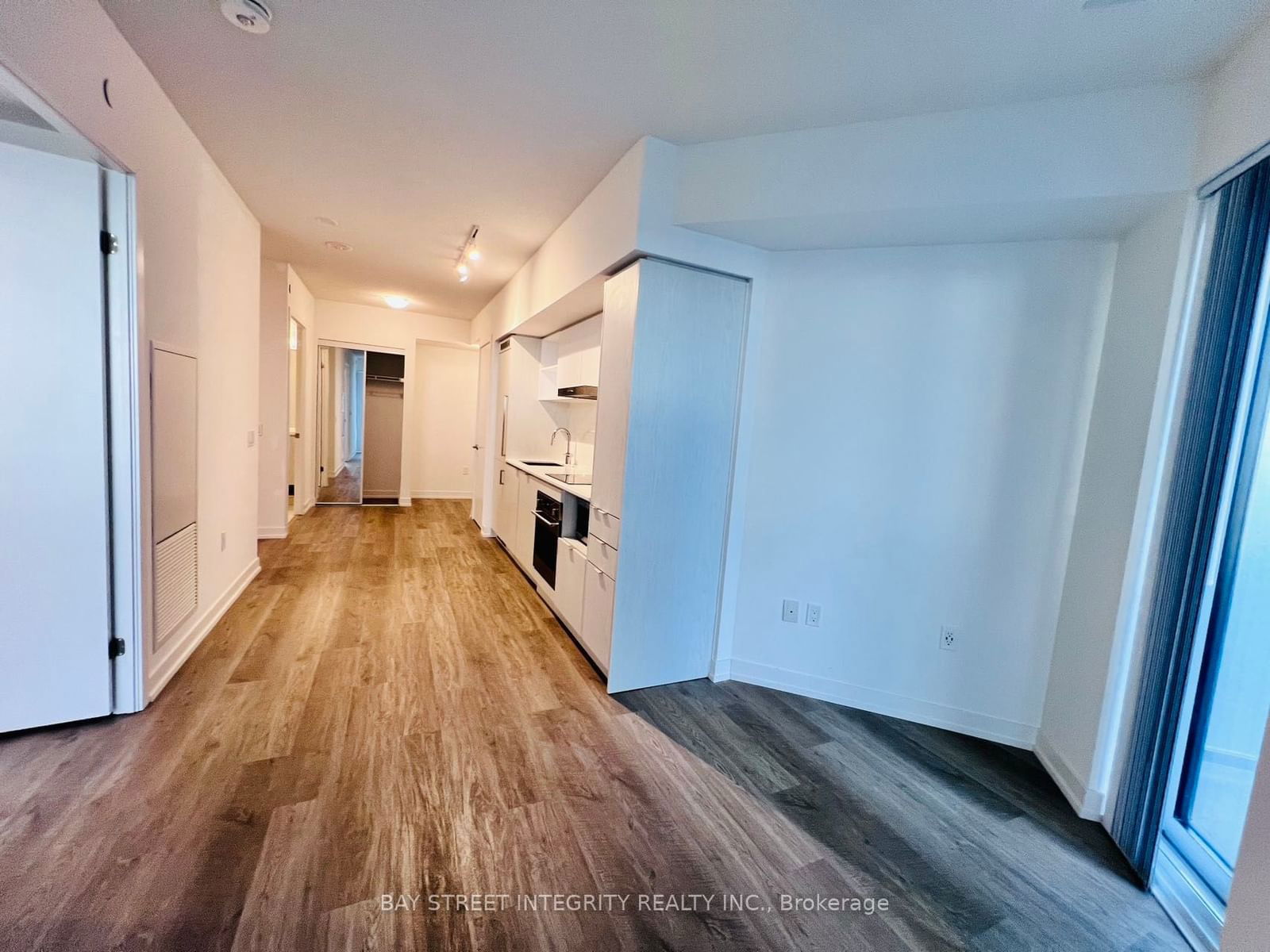 55 Cooper St, unit 2709 for rent