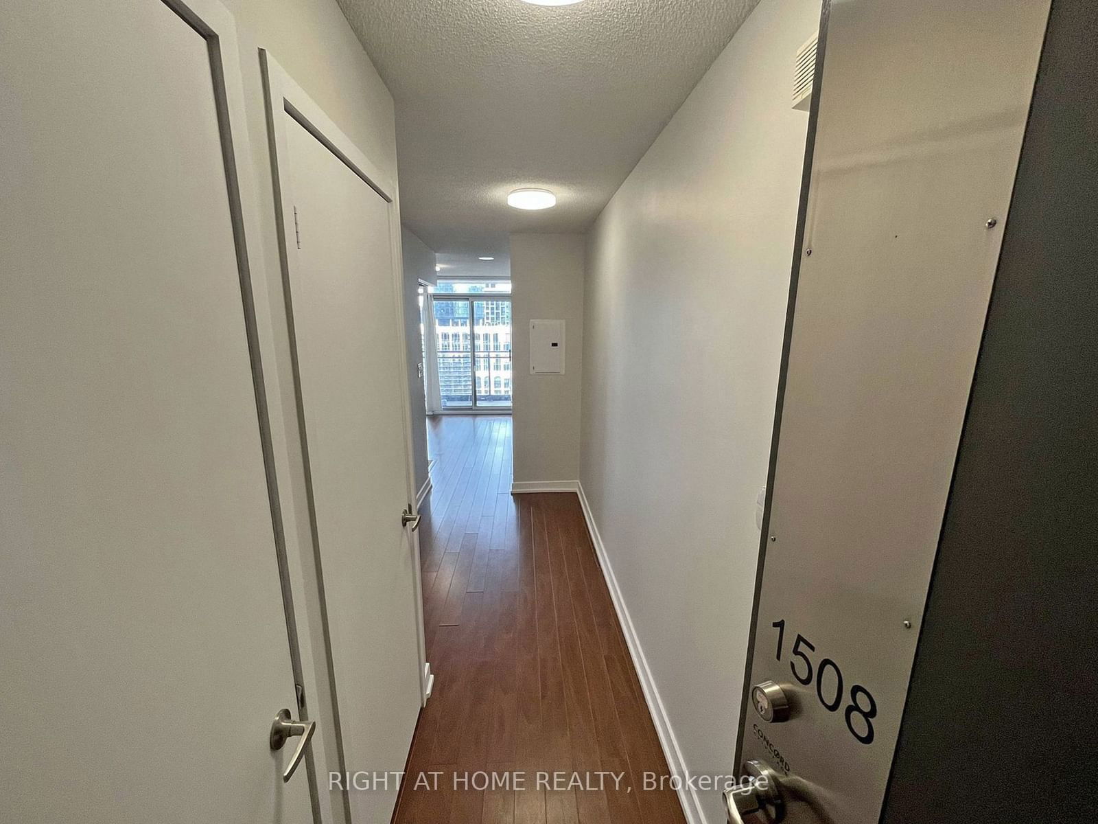 8 Telegram Mews, unit 1508 for rent