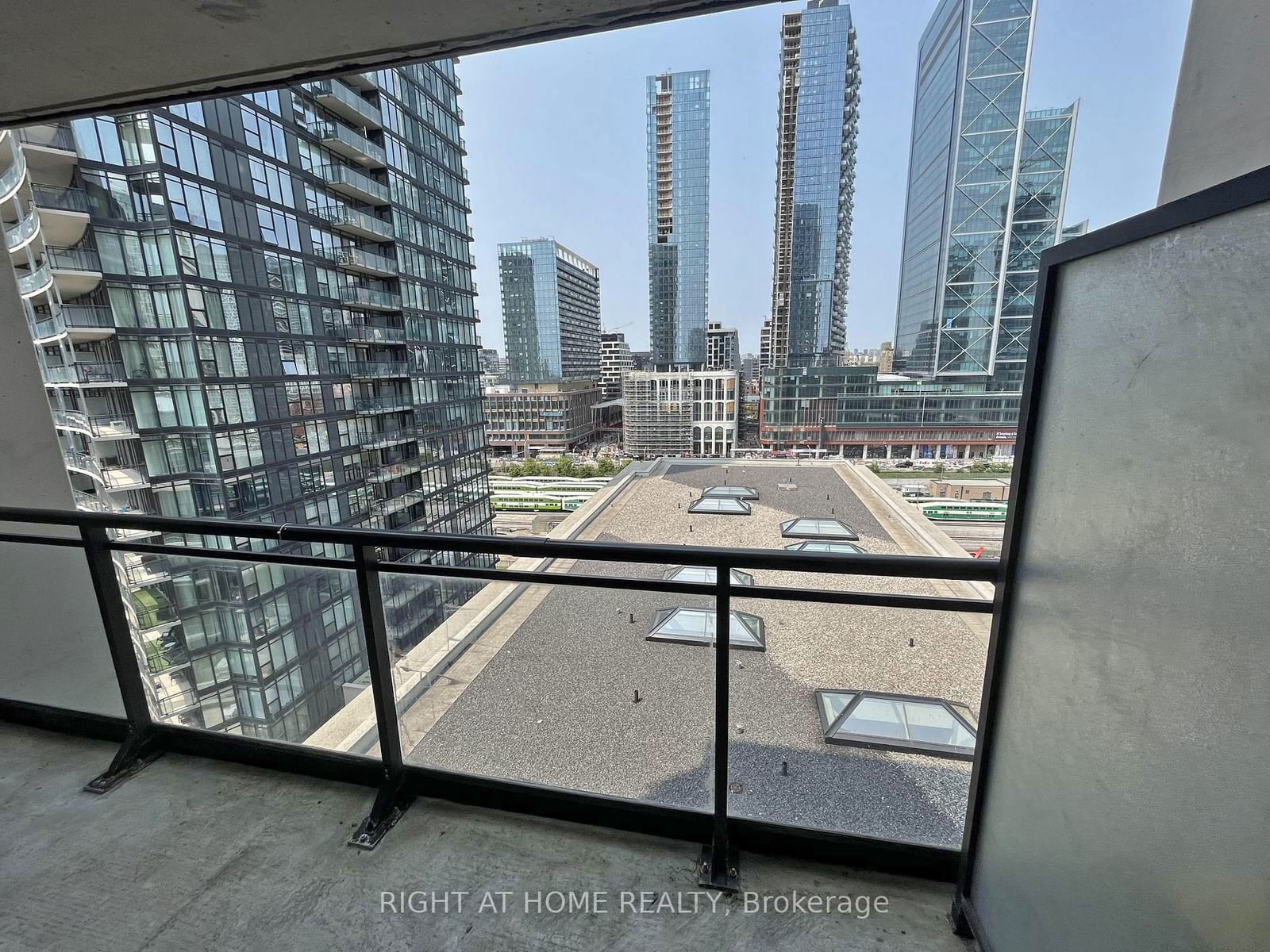 8 Telegram Mews, unit 1508 for rent