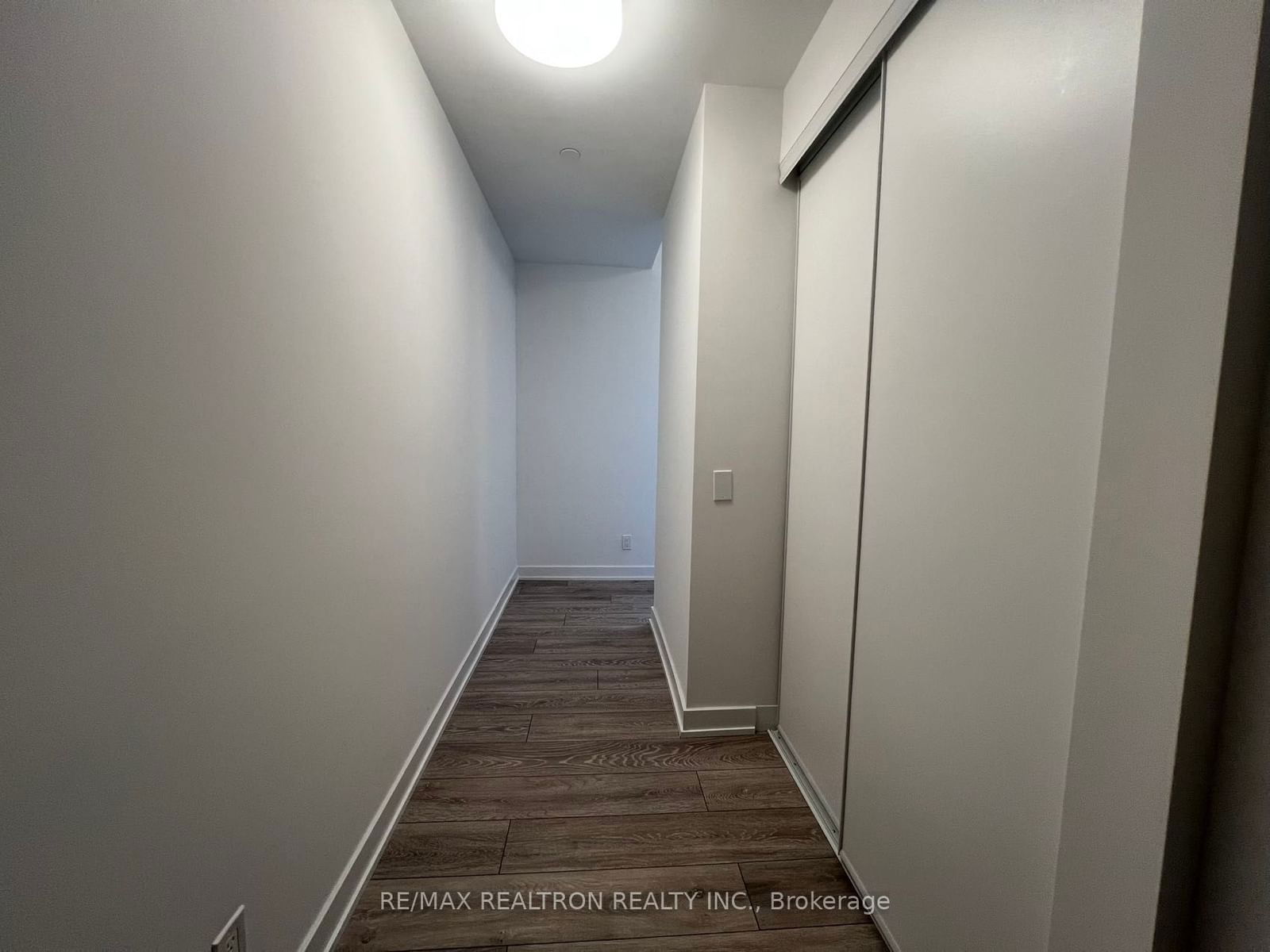 108 Peter St, unit 2002 for rent