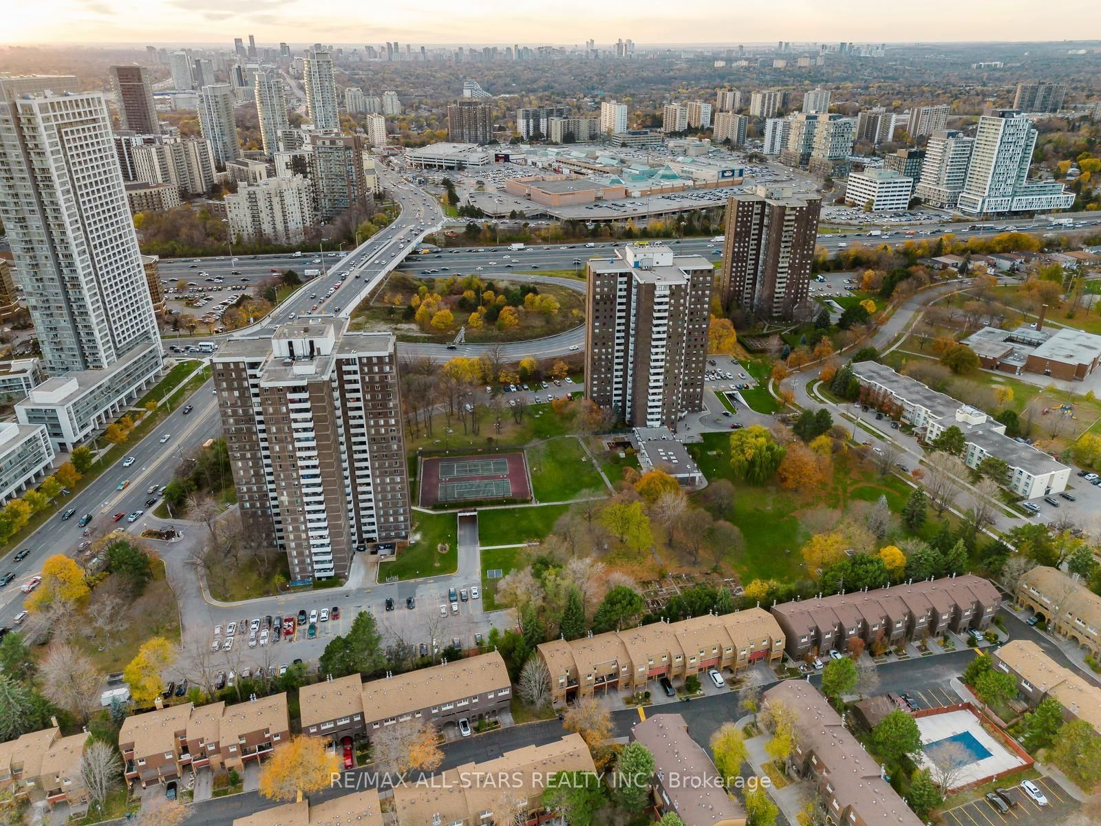 The Crossroads, North York, Toronto