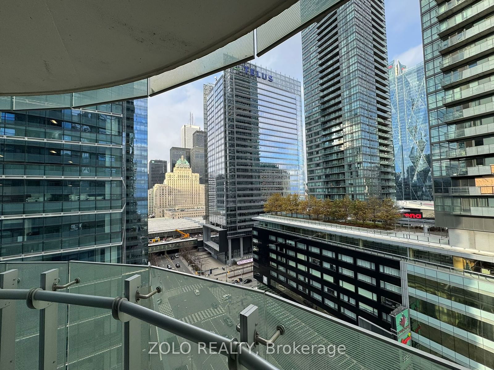 14 York St, unit 1211 for rent