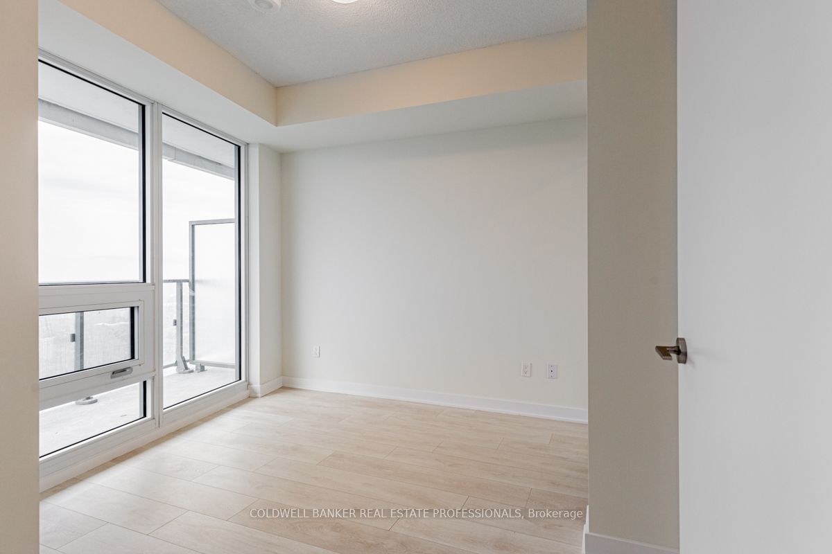 2221 Yonge St, unit 5304 for rent