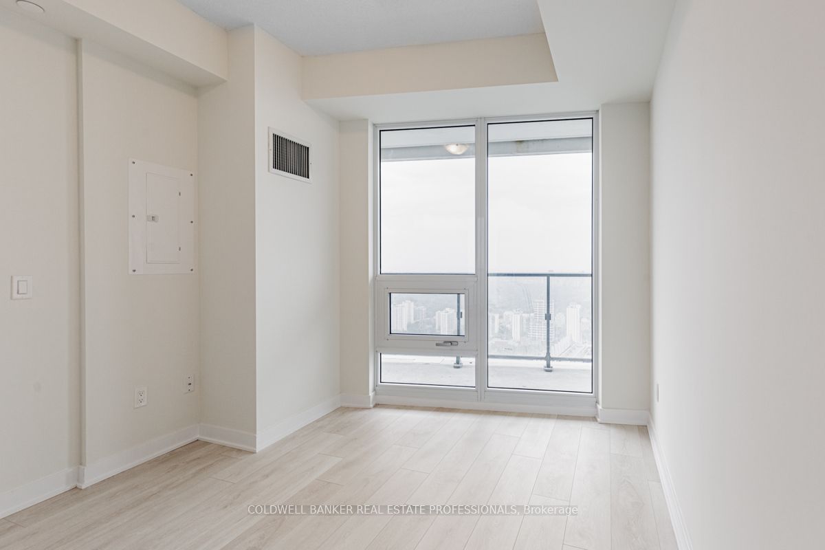 2221 Yonge St, unit 5304 for rent