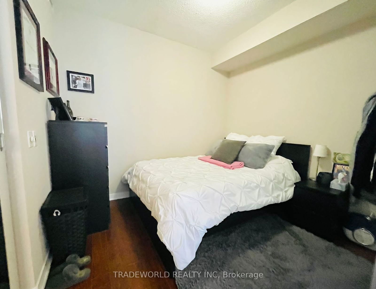 770 Bay St, unit 1508 for rent