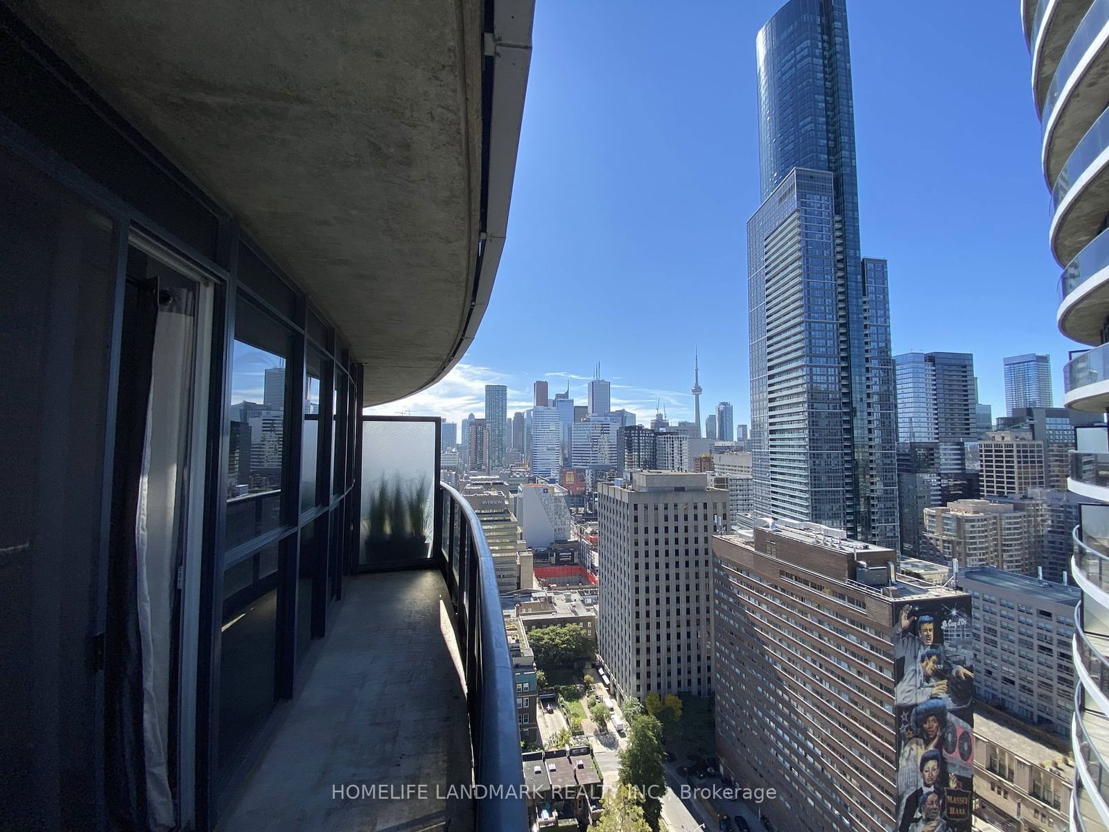 25 Carlton St, unit 2906 for rent