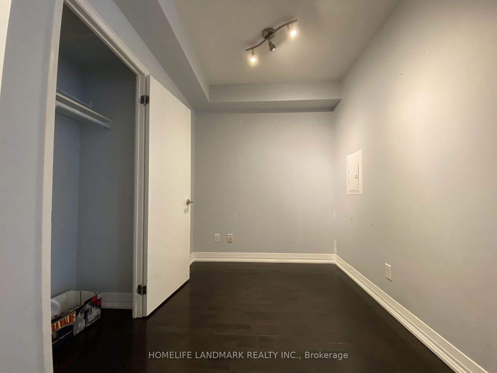 25 Carlton St, unit 2906 for rent