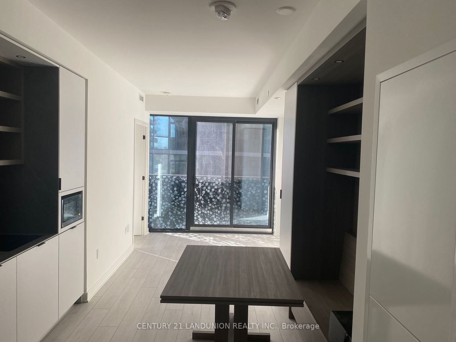 55 Charles St E, unit 2407 for rent