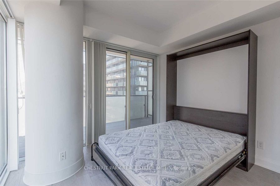 65 St Mary St, unit 1109 for sale