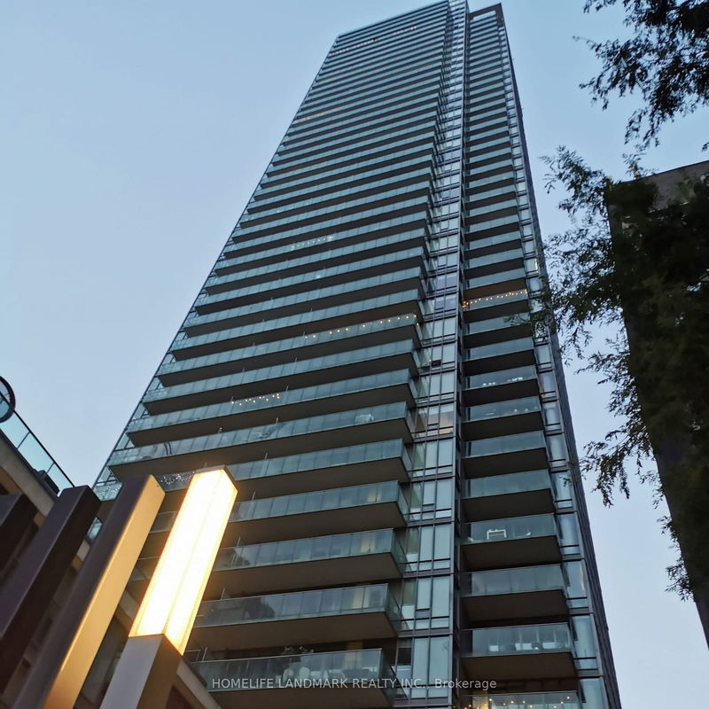 33 Lombard St, unit 201 for sale