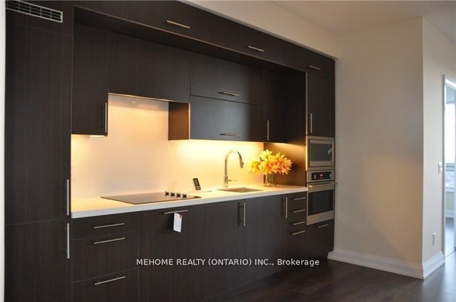 5 Sheppard Ave E, unit 2318 for rent