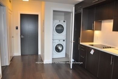 5 Sheppard Ave E, unit 2318 for rent