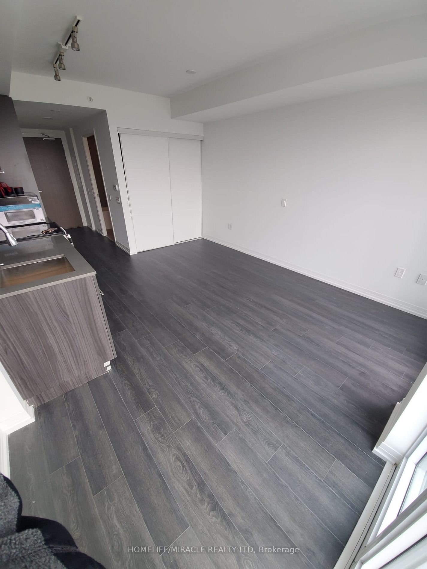 251 Jarvis St, unit 4511 for rent