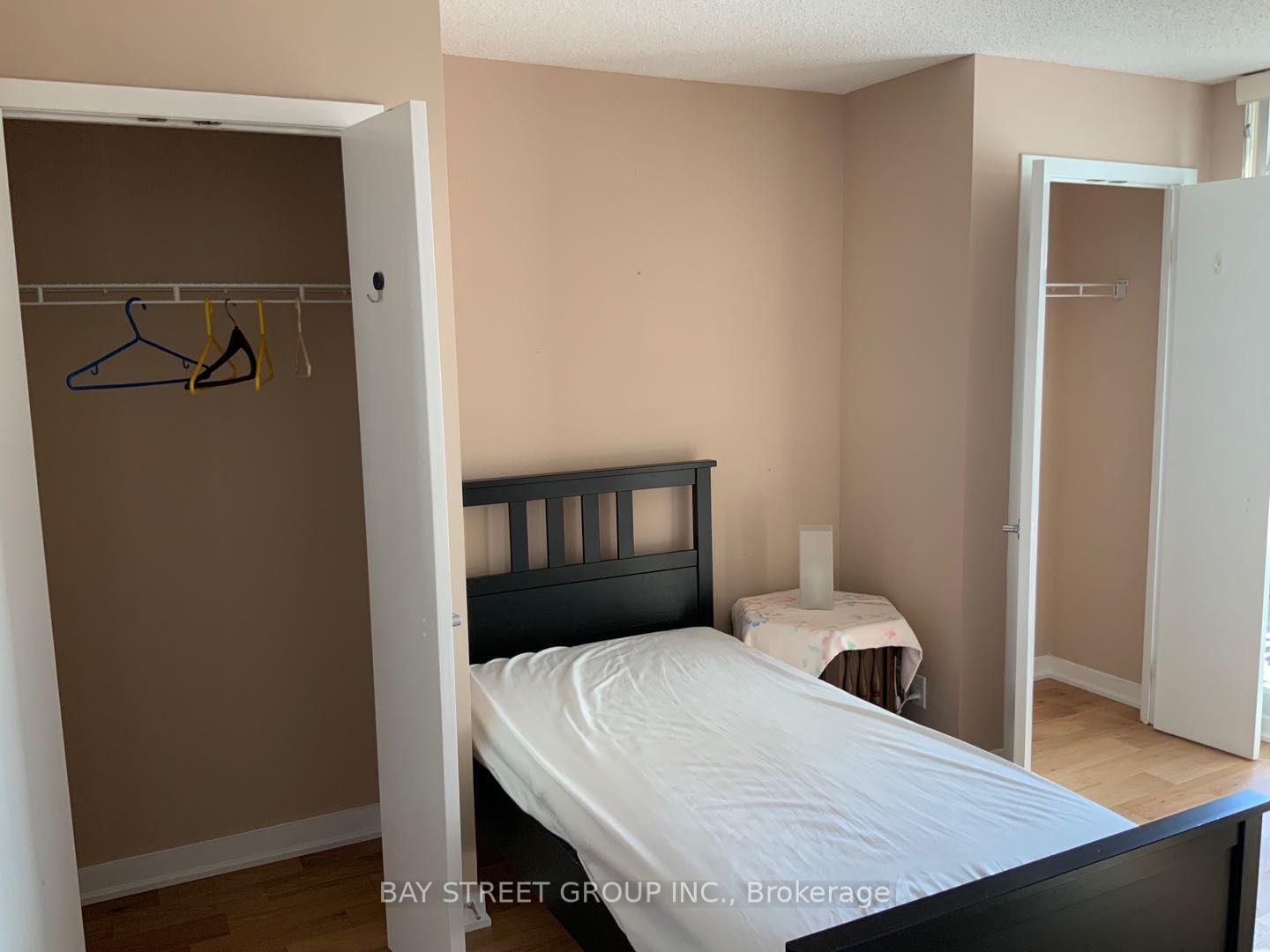 381 Front St W, unit 1711 for rent