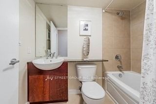 381 Front St W, unit 1711 for rent