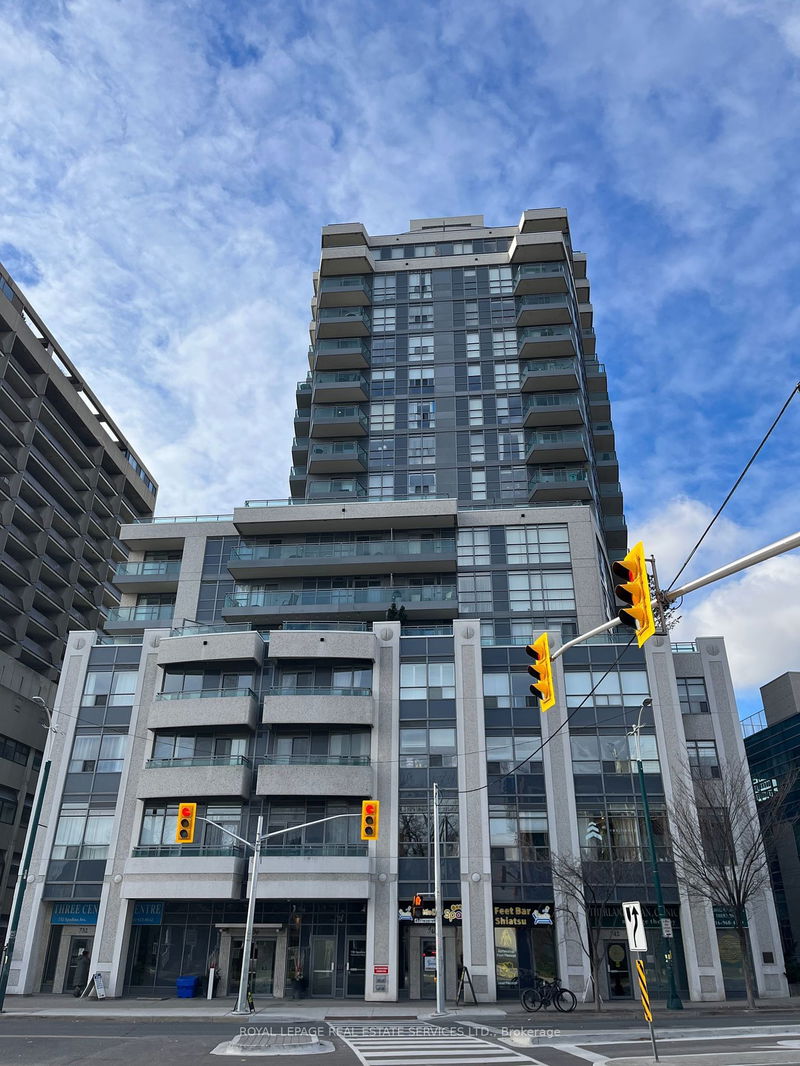 736 Spadina Ave, unit 1105 for rent