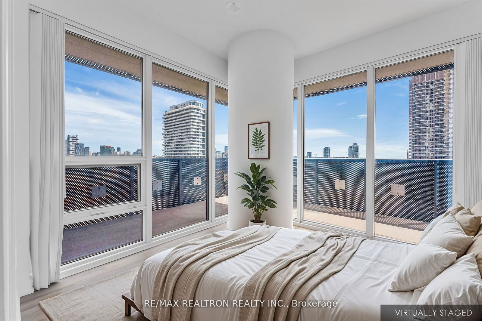 55 Cooper St, unit 1905 for sale