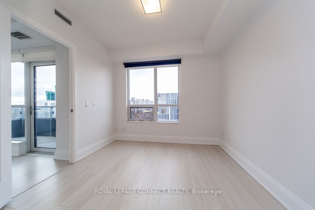 120 Harrison Garden Blvd, unit 1812 for rent