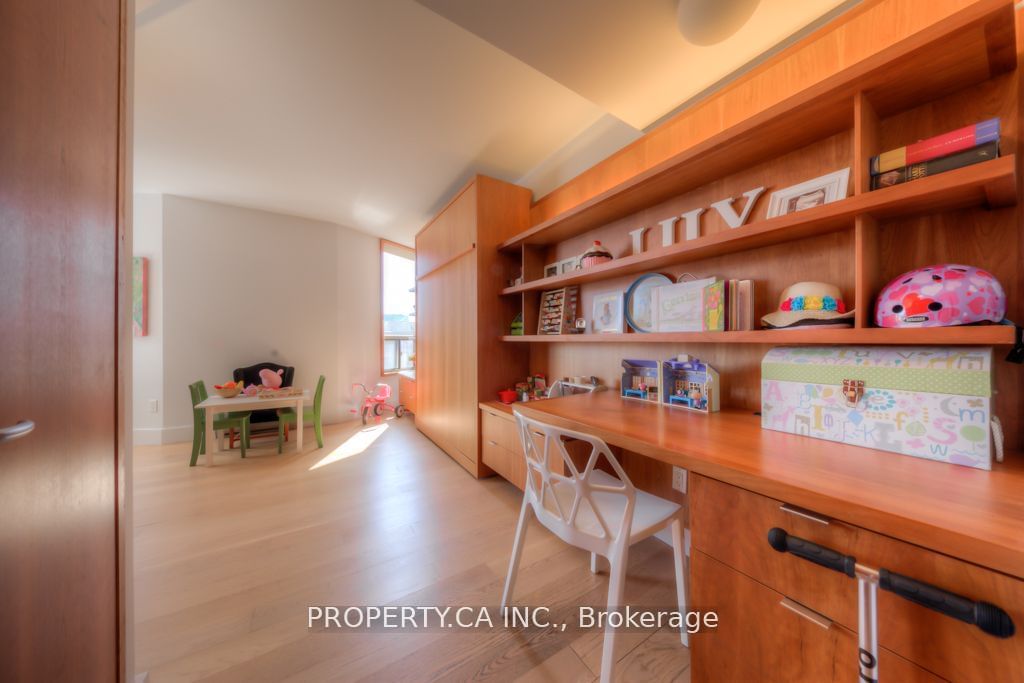 160 Frederick St, unit 505 for rent