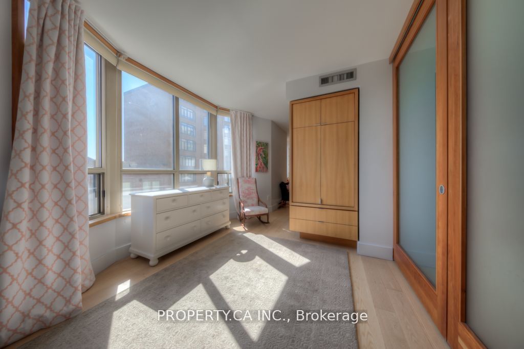 160 Frederick St, unit 505 for rent