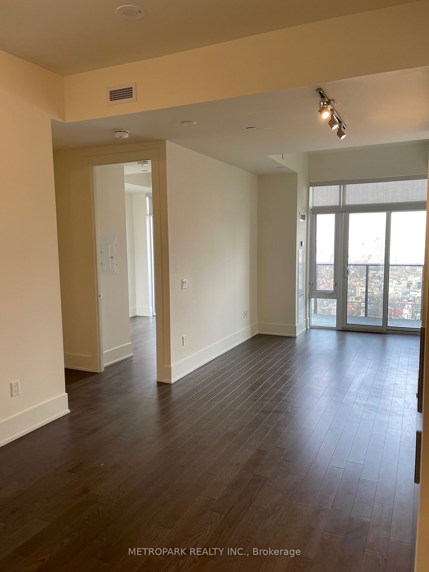 330 Richmond St W, unit 2706 for rent