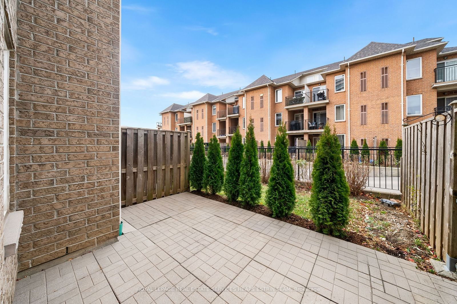 Hyde Park Townhouses, East York, Toronto