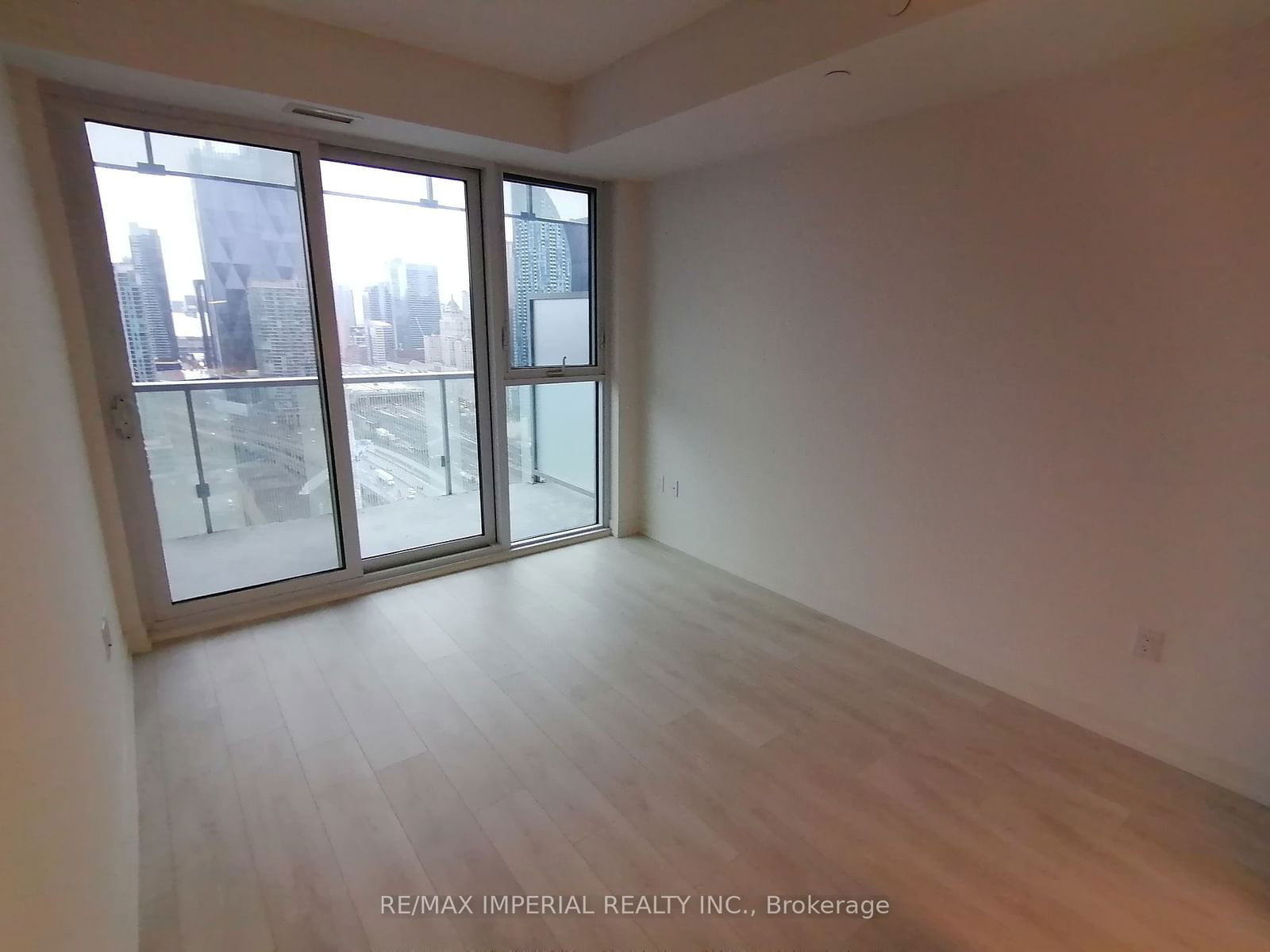 15 Lower Jarvis St, unit 2906 for rent