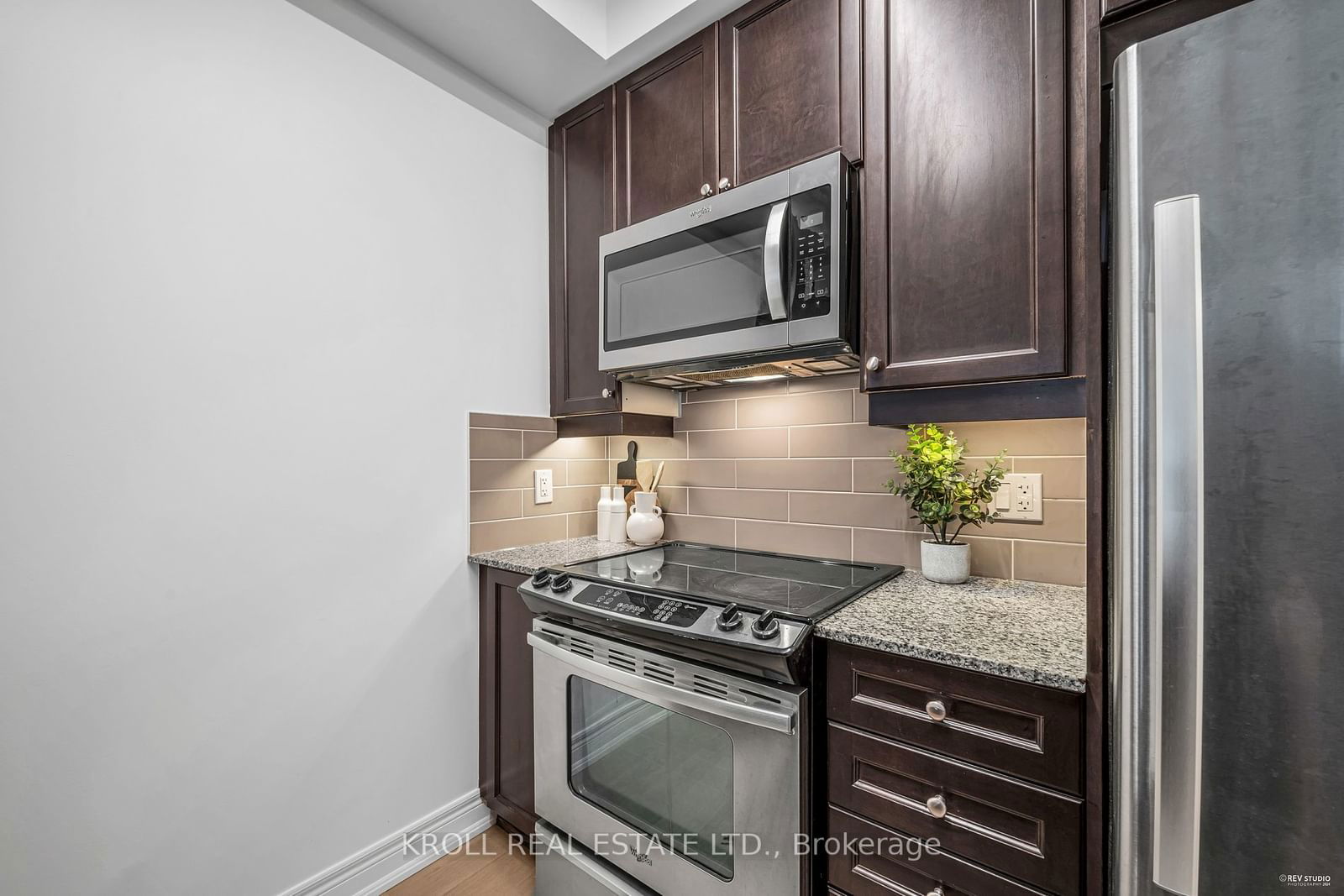 701 Sheppard Ave W, unit 112 for sale