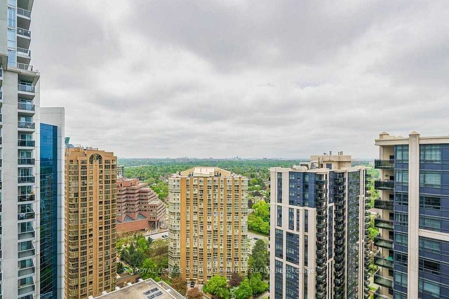 4978 Yonge St, unit 3207 for rent