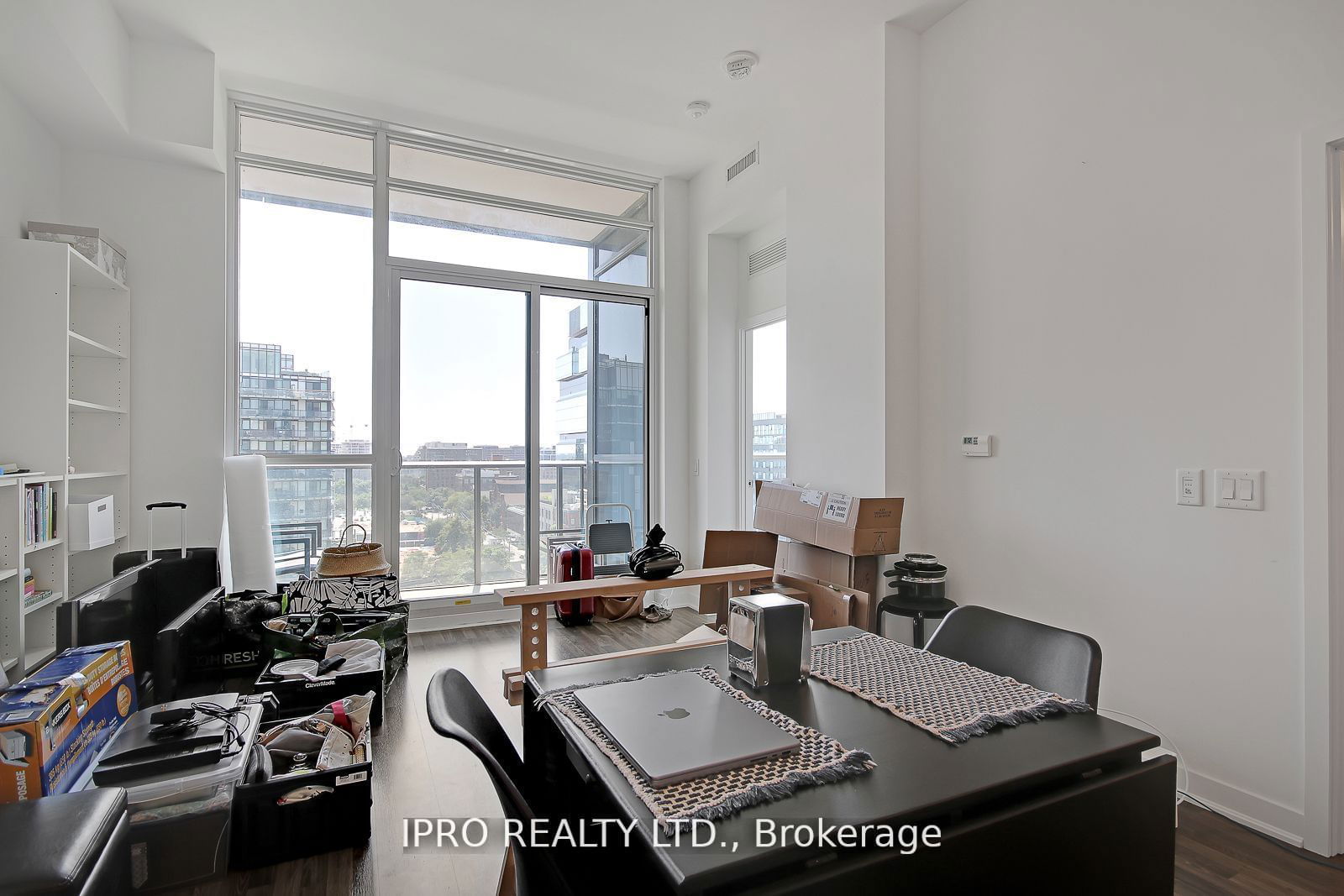 120 Parliament St, unit 1015 for rent