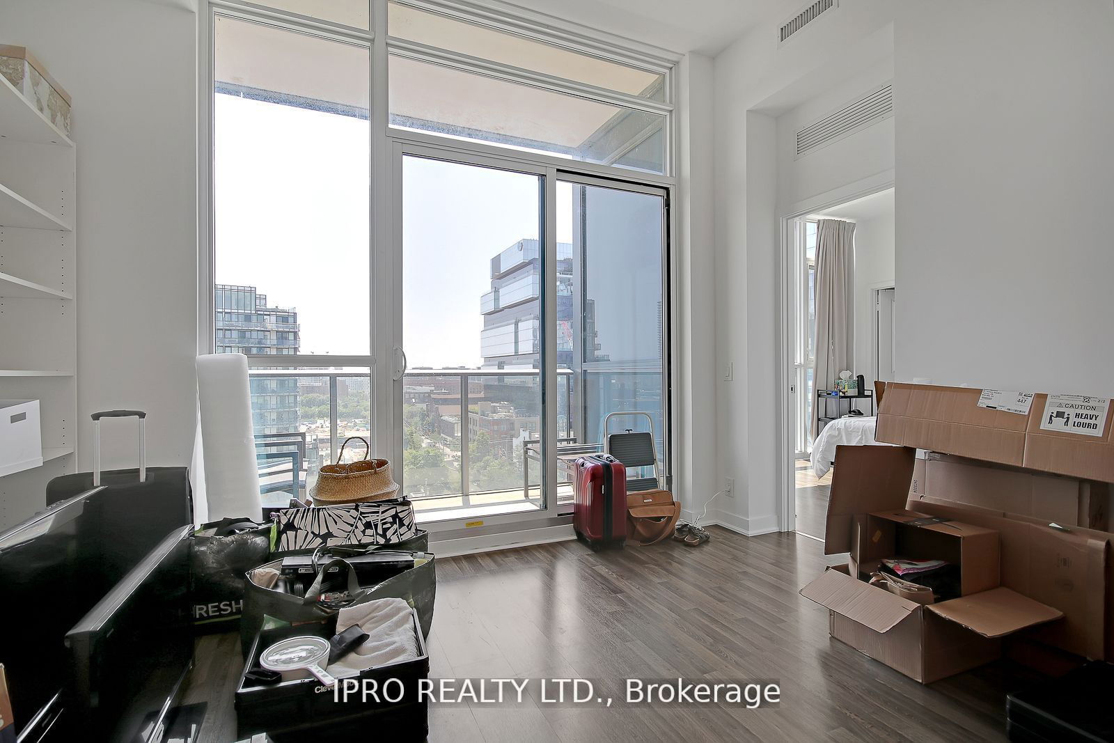 120 Parliament St, unit 1015 for rent