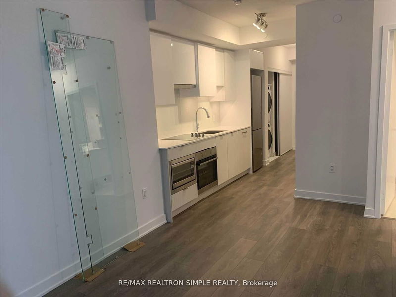 195 Redpath Ave, unit 3001 for rent