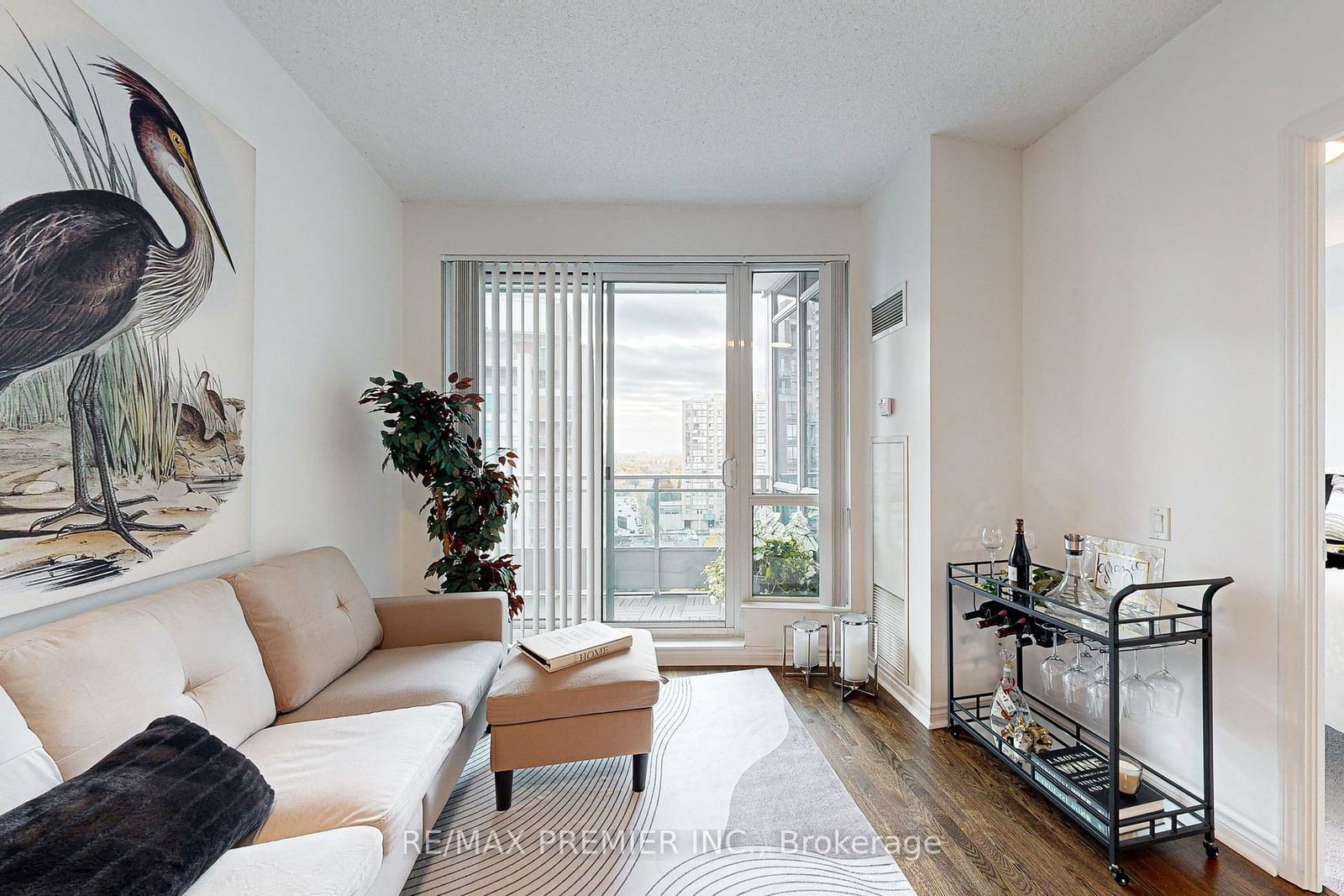 60 Byng Ave W, unit 1002 for sale