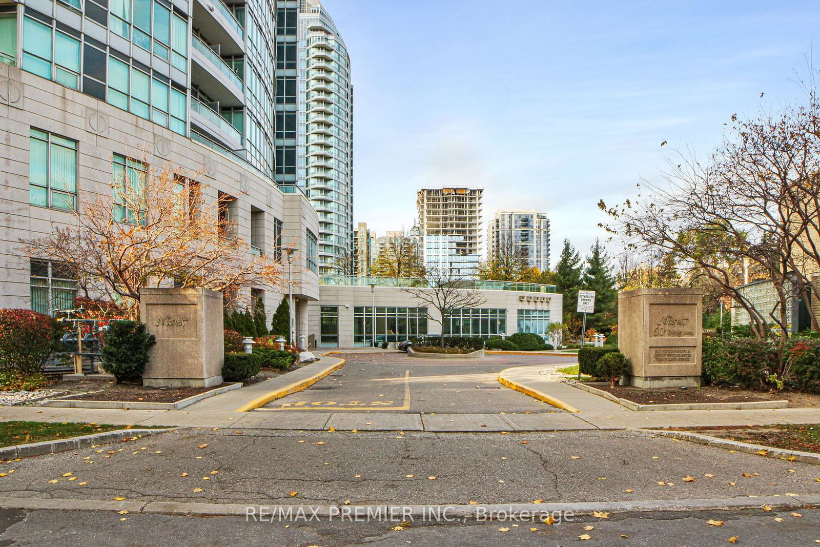 60 Byng Ave W, unit 1002 for sale