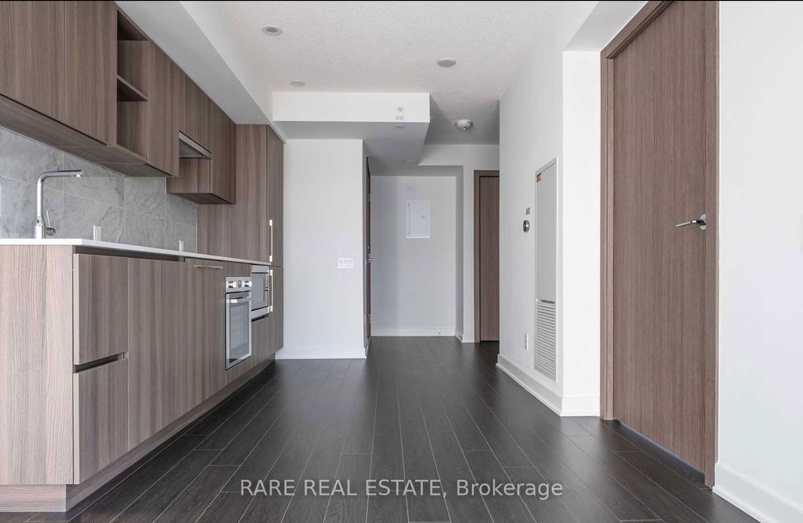 17 Bathurst St, unit 3205 for rent