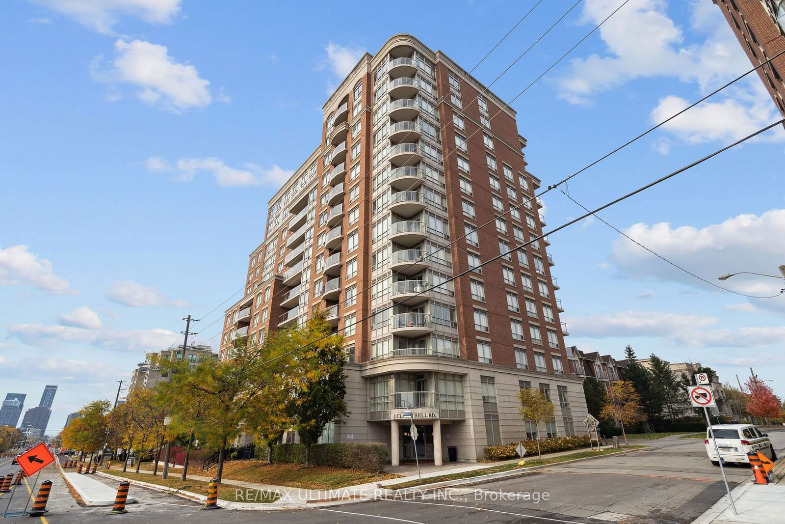 2 Clairtrell Rd, unit #1008 for sale