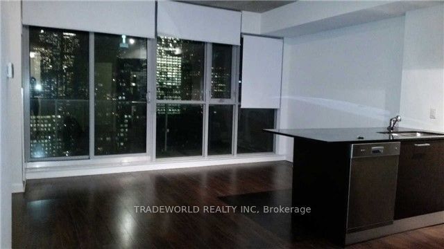 375 King St W, unit 2806 for rent