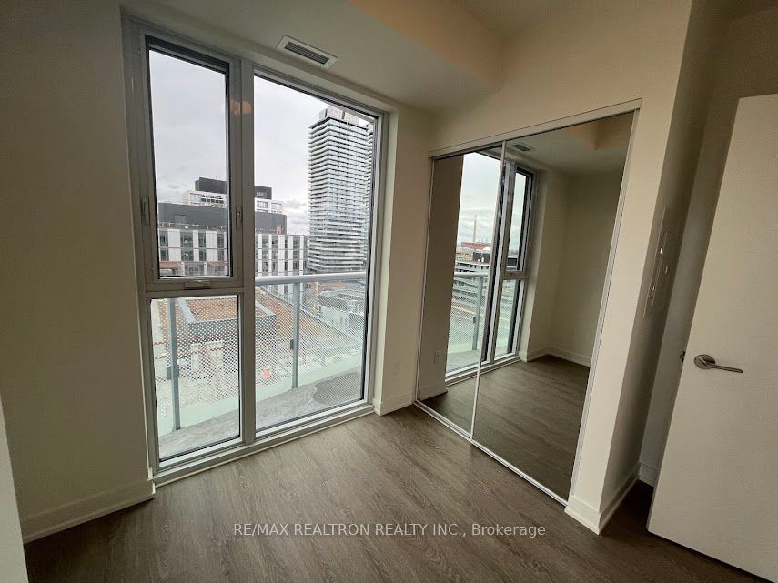 425 Front St E, unit 1206 for rent