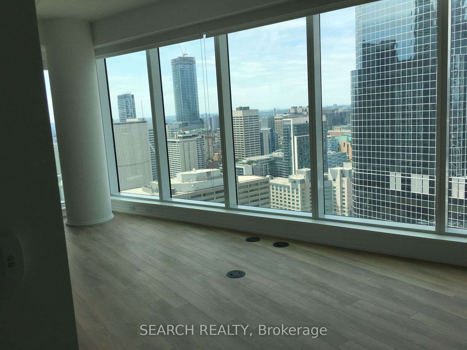 197 Yonge St, unit 3112 for rent