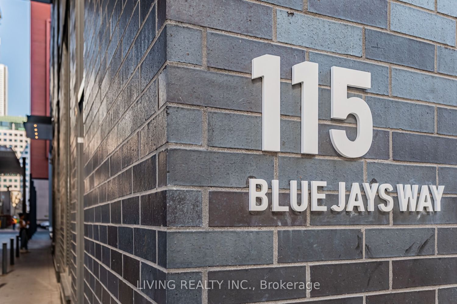 115 Blue Jays Way, unit 819 for rent