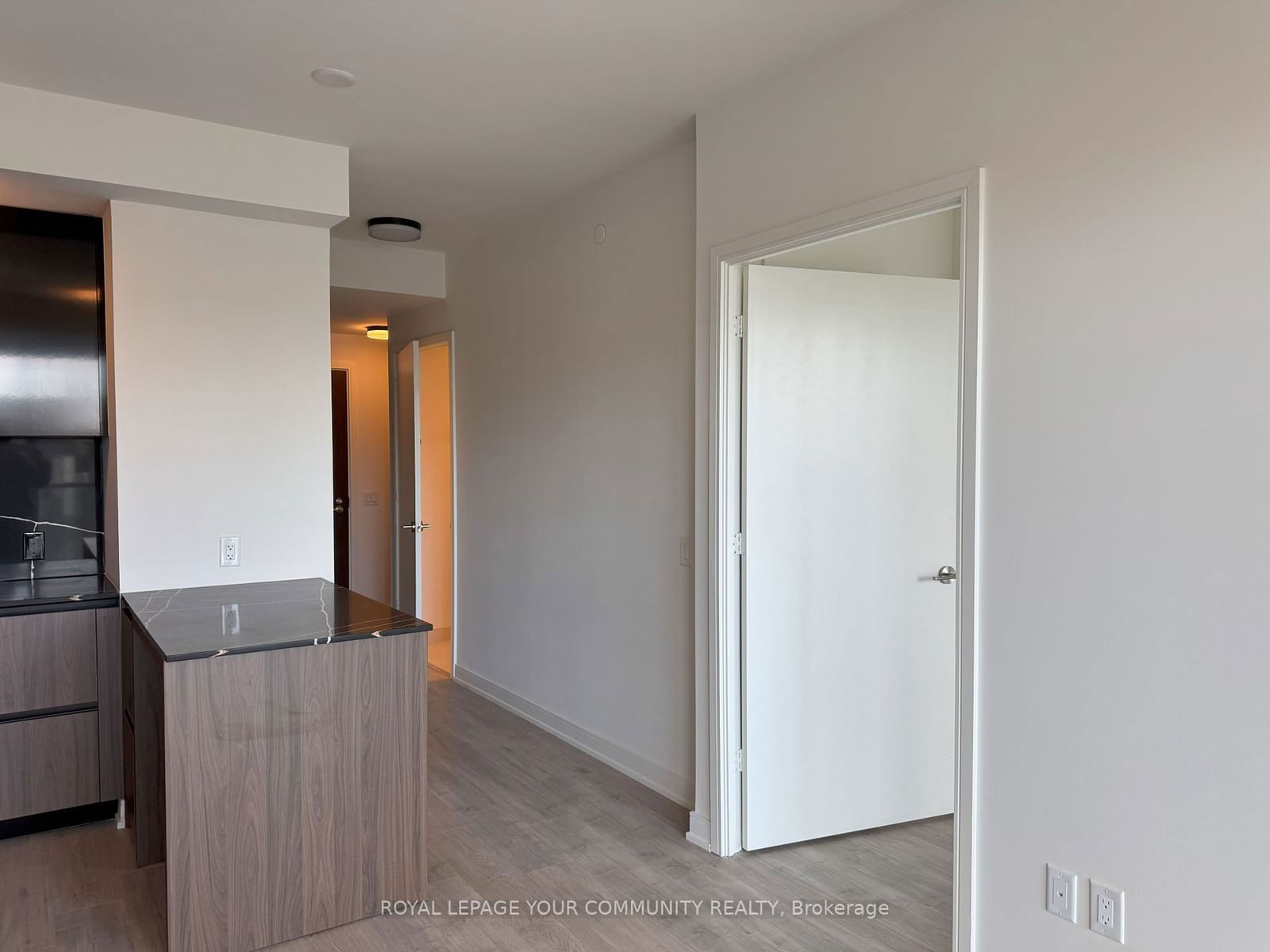 425 Front St E, unit 1017 for rent