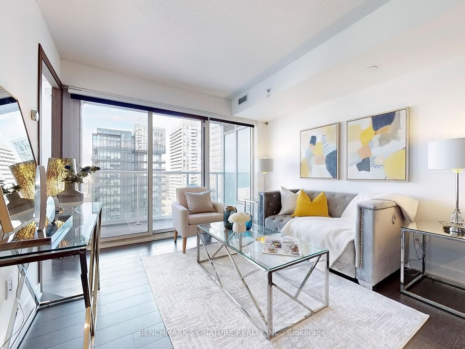 19 Bathurst St, unit 2003 for sale