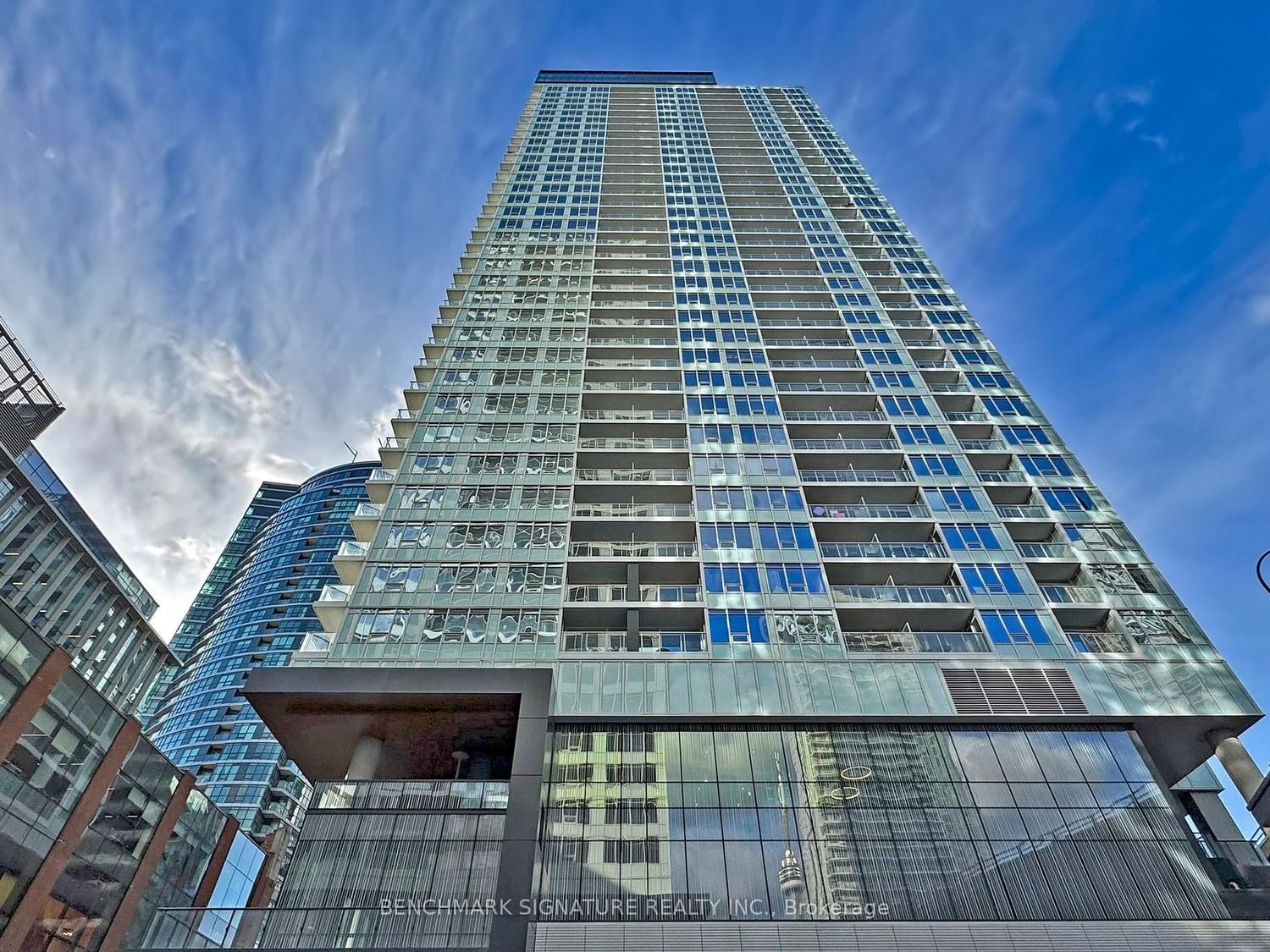 19 Bathurst St, unit 2003 for sale